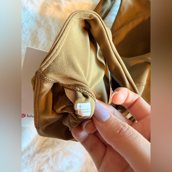 Lululemon Tank Top Color Allspice - Picture 8 of 8